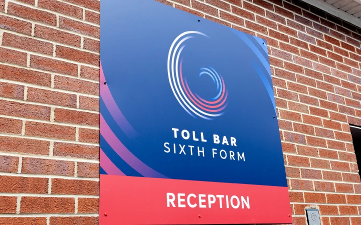 4-TollBar-DESIGN_720-x-450px